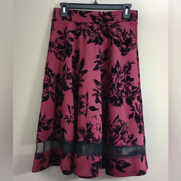 Faith & Joy Midi Skirt with Velvet Burnout Floral Print Size Medium - Picture 3 of 7